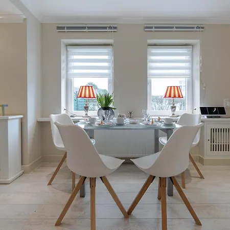 Frische Brise 4 Strandburg *